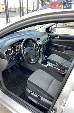 Универсал Ford Focus 2010 в 
