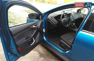 Седан Ford Focus 2016 в 