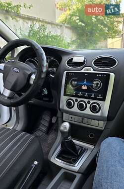 Универсал Ford Focus 2009 в 