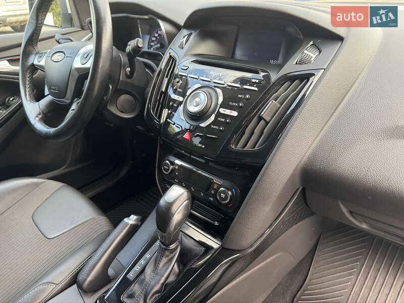 Хэтчбек Ford Focus 2013 в Одессе