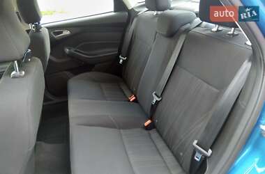 Седан Ford Focus 2016 в 