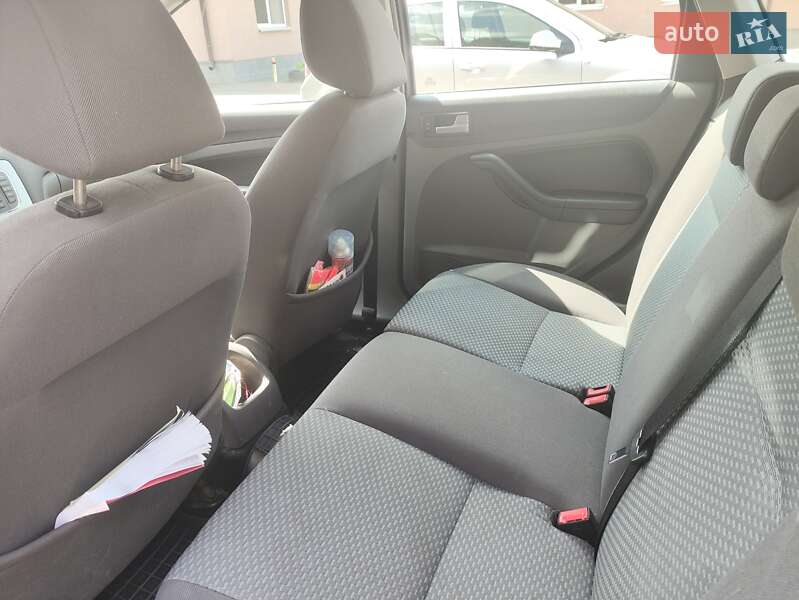 Универсал Ford Focus 2007 в Звягеле