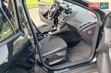 Универсал Ford Focus 2011 в 