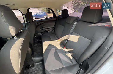 Седан Ford Focus 2017 в 