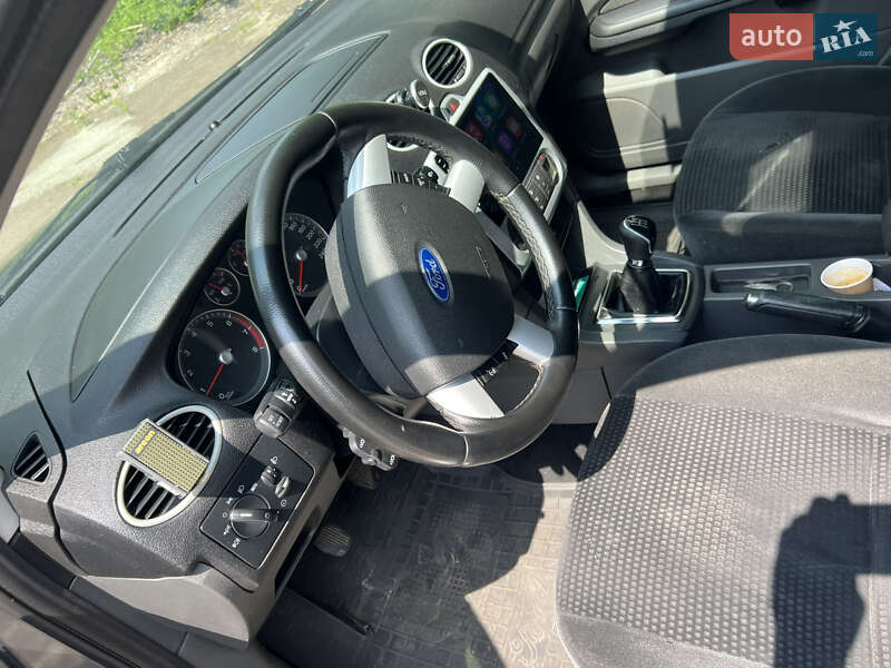 Седан Ford Focus 2006 в Броварах