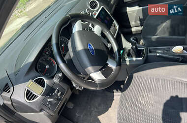 Седан Ford Focus 2006 в 