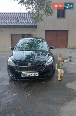 Седан Ford Focus 2017 в 