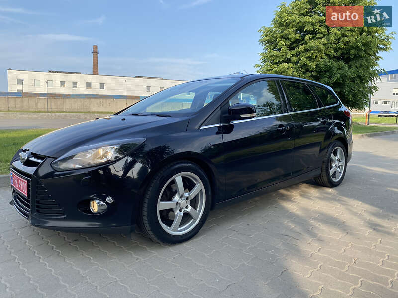 Универсал Ford Focus 2012 в 