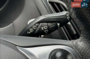 Хэтчбек Ford Focus 2014 в 