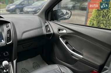 Хэтчбек Ford Focus 2014 в 