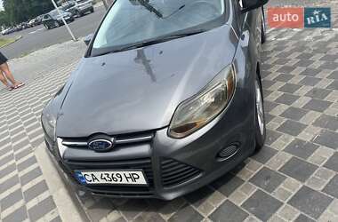Хэтчбек Ford Focus 2013 в 