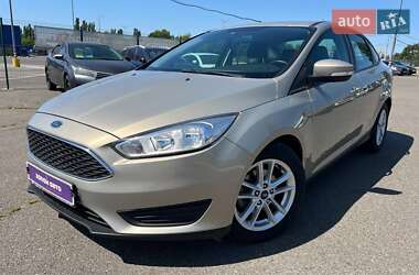 Седан Ford Focus 2016 в 