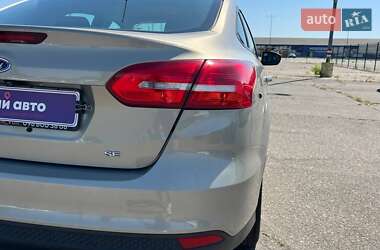 Седан Ford Focus 2016 в 