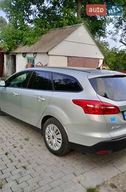 Универсал Ford Focus 2015 в 