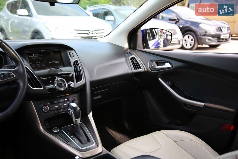 Хэтчбек Ford Focus 2015 в Харькове фото 13 Хэтчбек Ford Focus 2015 в Харькове