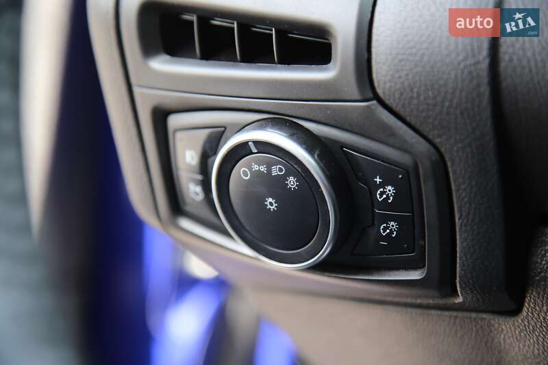 Хэтчбек Ford Focus 2015 в Харькове фото 22 Хэтчбек Ford Focus 2015 в Харькове