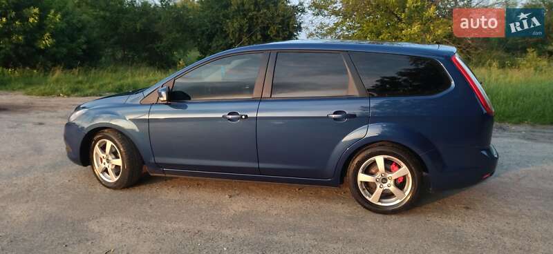 Универсал Ford Focus 2008 в Дубно