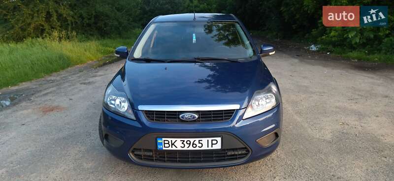 Универсал Ford Focus 2008 в Дубно