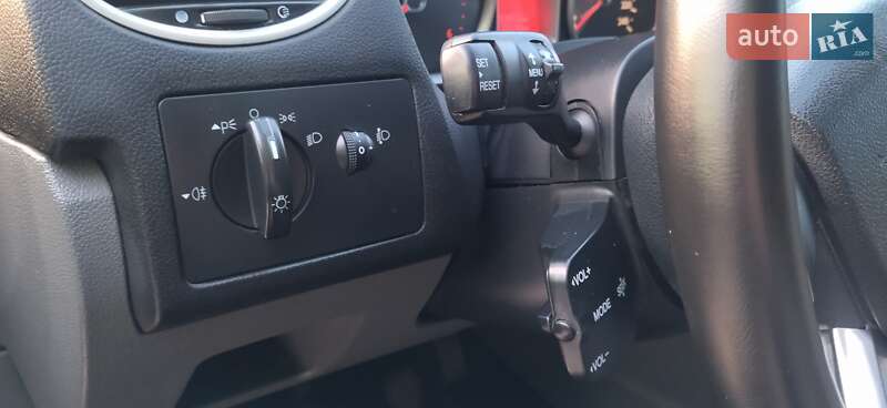 Универсал Ford Focus 2008 в Дубно