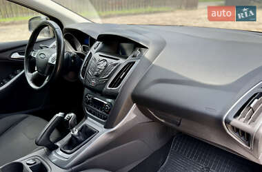 Универсал Ford Focus 2013 в 