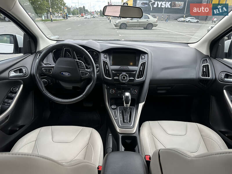 Хэтчбек Ford Focus 2015 в Киеве фото 7 Хэтчбек Ford Focus 2015 в Киеве