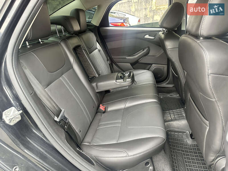 Седан Ford Focus 2013 в Харькове фото 11 Седан Ford Focus 2013 в Харькове