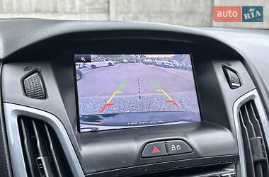 Седан Ford Focus 2013 в 
