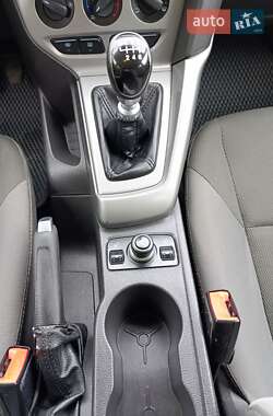 Универсал Ford Focus 2011 в 