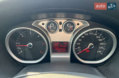 Универсал Ford Focus 2010 в 