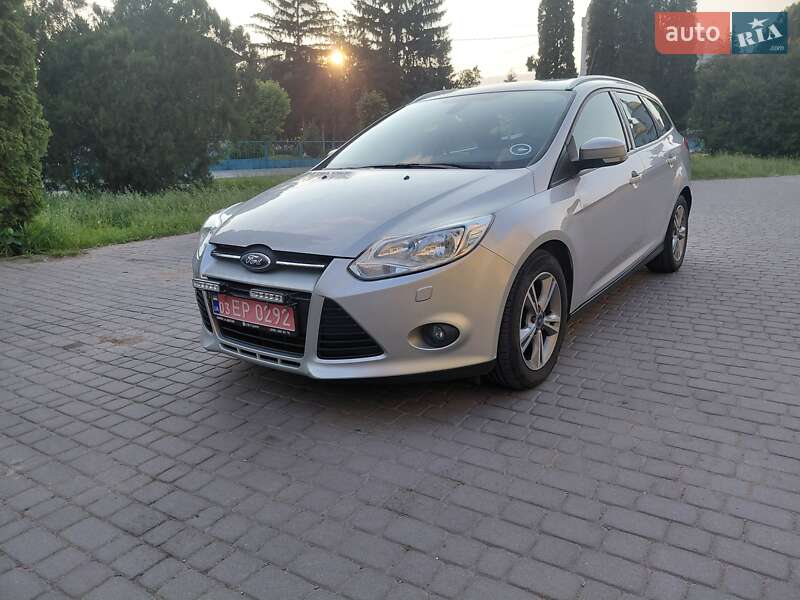 Универсал Ford Focus 2013 в 