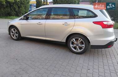 Универсал Ford Focus 2013 в 