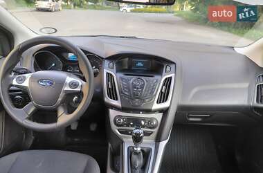 Универсал Ford Focus 2013 в 