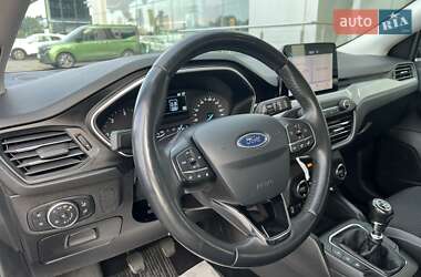 Хэтчбек Ford Focus 2019 в 