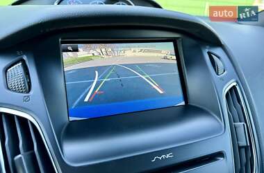 Хэтчбек Ford Focus 2016 в 