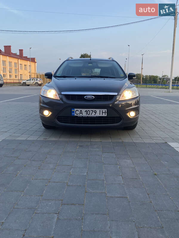 Универсал Ford Focus 2009 в 