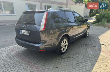 Универсал Ford Focus 2010 в 
