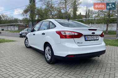Седан Ford Focus 2013 в 
