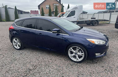 Хэтчбек Ford Focus 2016 в 