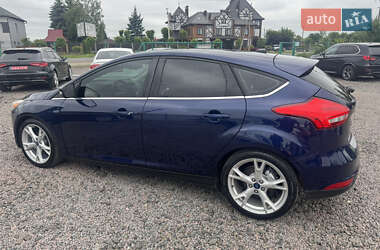 Хэтчбек Ford Focus 2016 в 