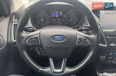 Хэтчбек Ford Focus 2016 в 