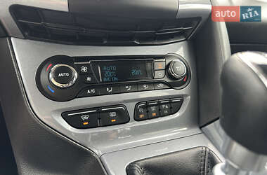 Универсал Ford Focus 2013 в 