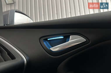 Универсал Ford Focus 2013 в 