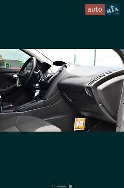 Седан Ford Focus 2015 в 