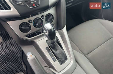 Универсал Ford Focus 2013 в 