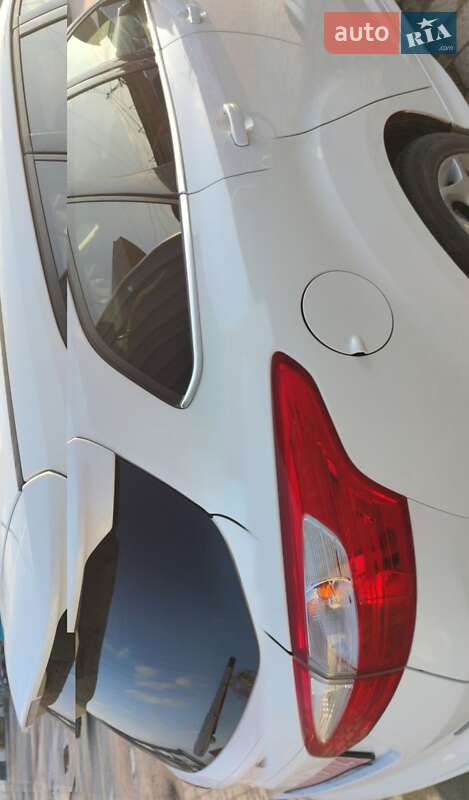 Универсал Ford Focus 2013 в Бродах