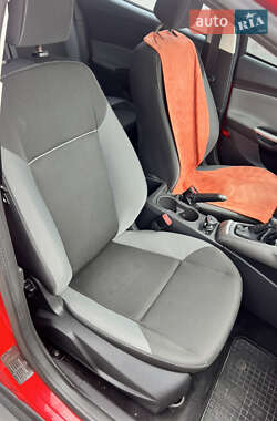 Универсал Ford Focus 2012 в 