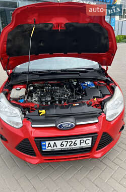 Универсал Ford Focus 2012 в 