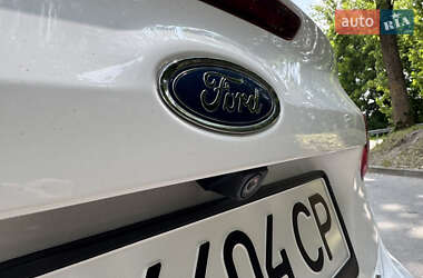 Седан Ford Focus 2016 в 
