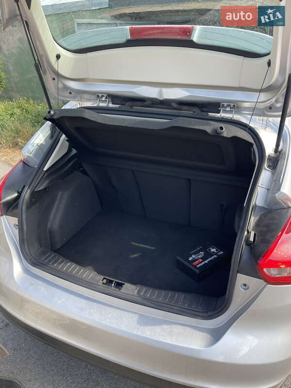 Хэтчбек Ford Focus 2018 в Херсоне фото 21 Хэтчбек Ford Focus 2018 в Херсоне