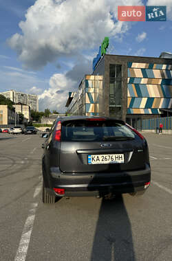 Хэтчбек Ford Focus 2007 в 